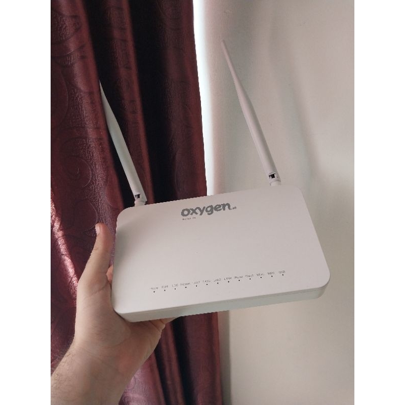 modem router - ZTE V3 - port biru