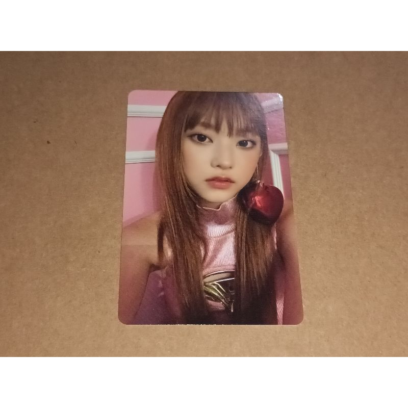 photocard newjeans hanni haerin omg