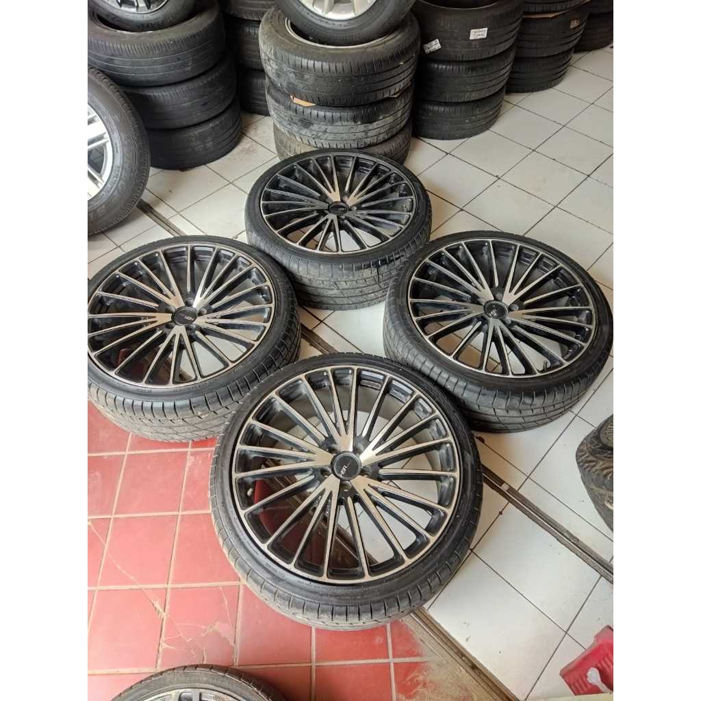 velg mobil bekas HSR ring 22 pcd 5x114,3 plus ban 265 35 ring 22