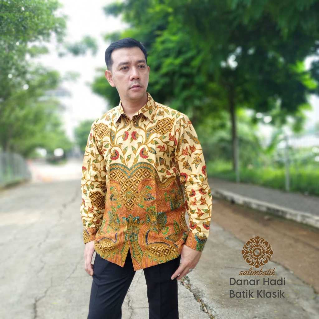 Kemeja Batik Danar Hadi Solo