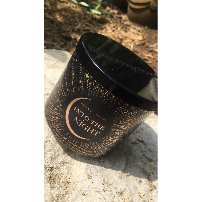 RARE Bath & Body Works Into The Night 3 Wicks Candle