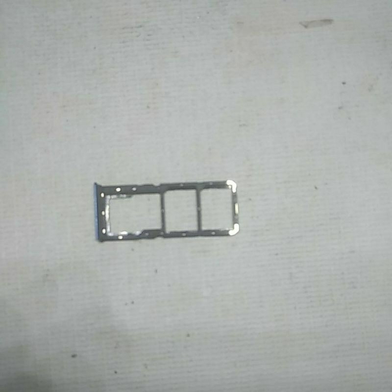 simtray bekas vivo y91