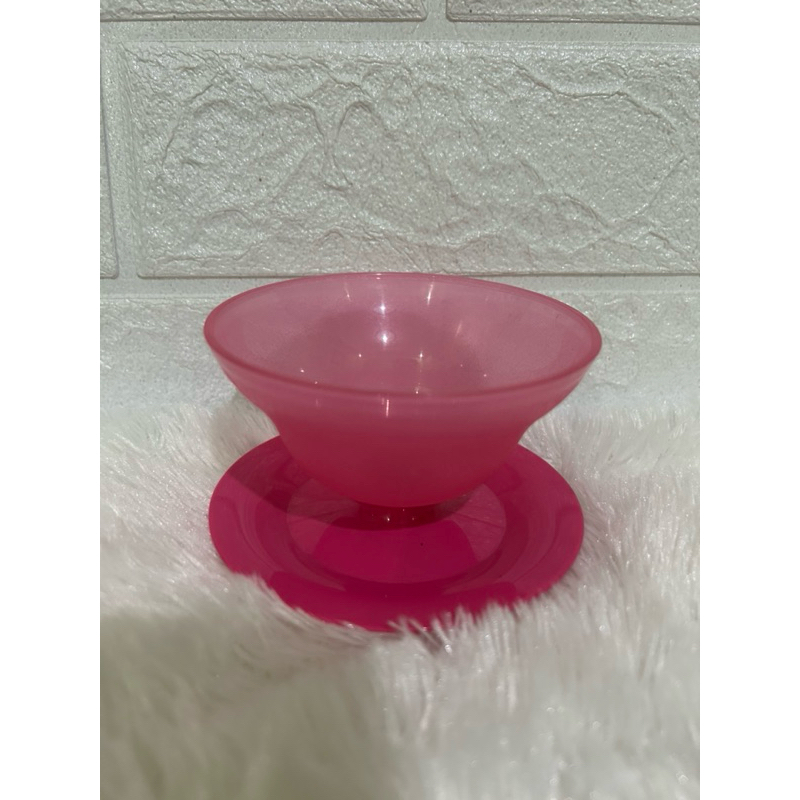 Gelas es krim tupperware imut preloved