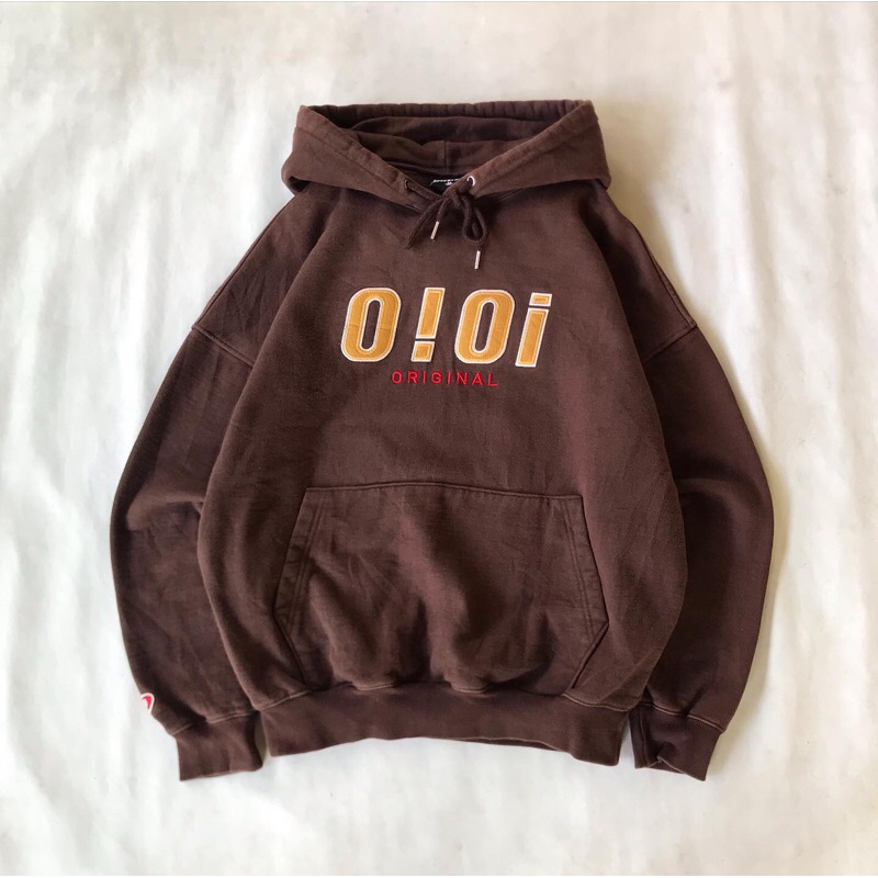 hoodie oioi coklat