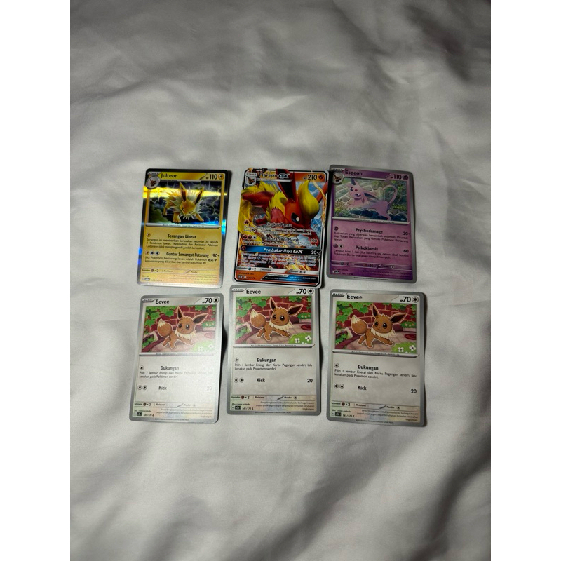 POKEMON FLAREON GX + JOLTEON HOLO + ESPEON + BONUS 3 Evee
