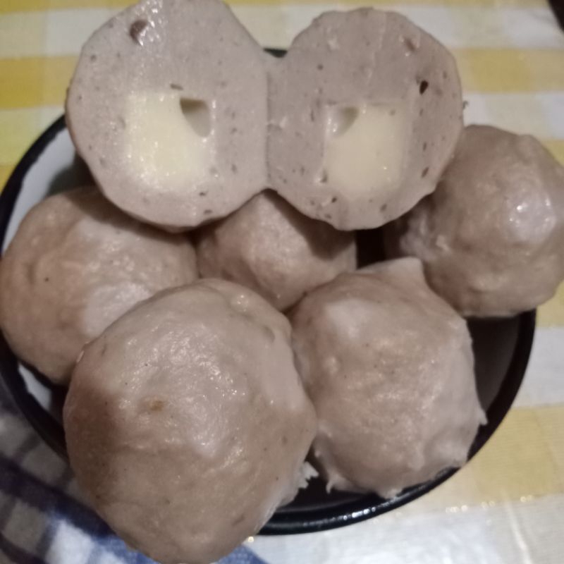 

Bakso keju Mozarella. isi 10pc hrga 50k