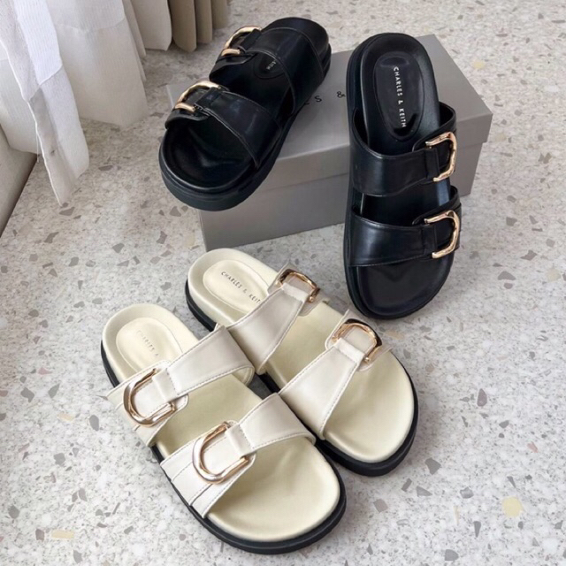 Sandal charles & keith / Sandal wanita / sandal CK