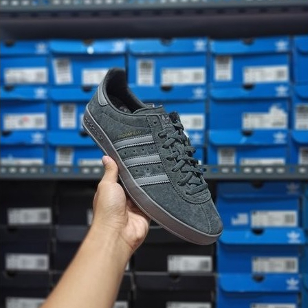 Adidas Broomfield Termurah,Adidas Broomfield All Black Limited,Black GOLDELimited