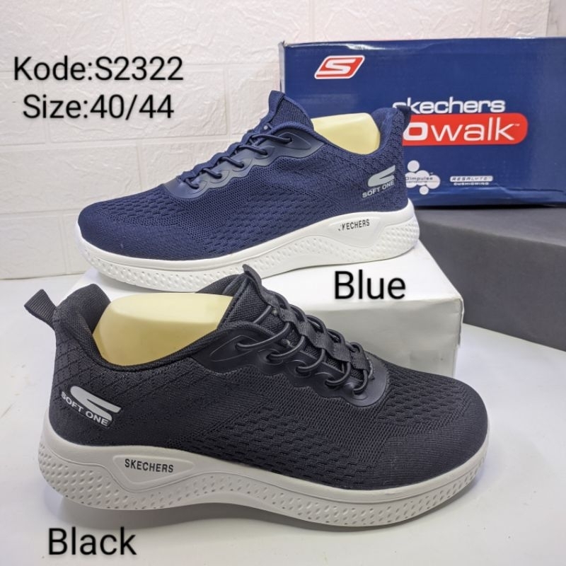 Sepatu sport SKECHERS