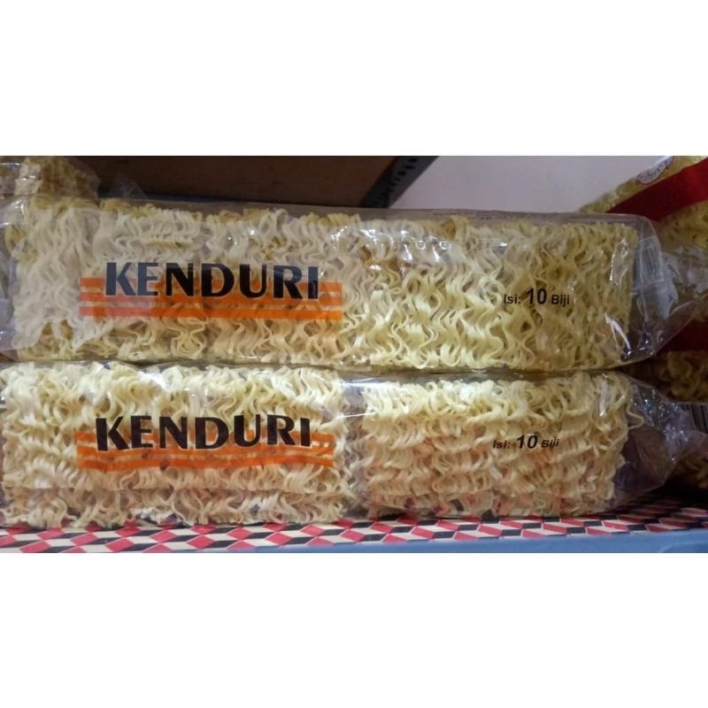 

MIE KERING CAP KENDURI ISI 30PCS ENAK KENYAL