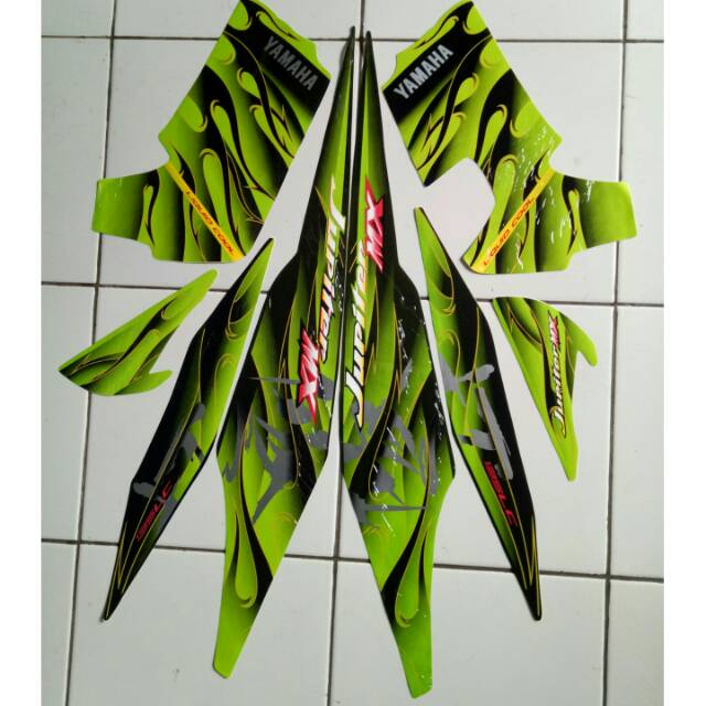 Stiker striping yamaha jupiter mx 135 2008 hitam hijau