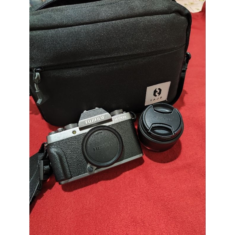 FUJIFILM XT-100 KIT 14-45MM BEKAS LIKE NEW