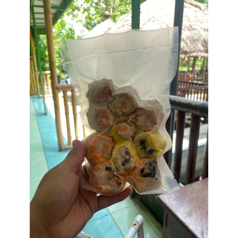

Dimsum ayam (siomey)