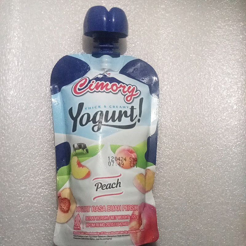 

Cimory squeeze peach