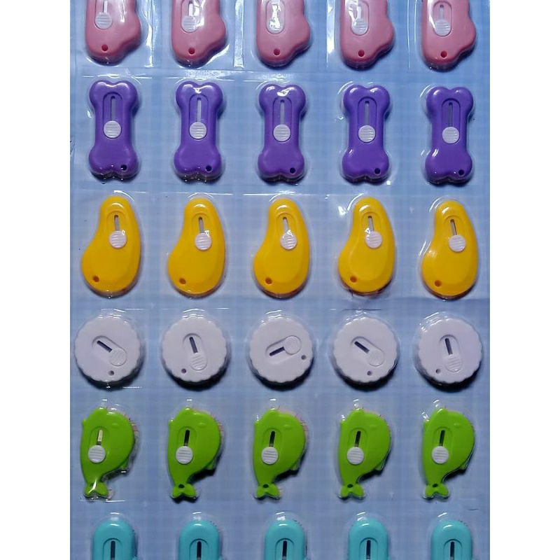 

[ Bisa Pilih Jenis ] Cutter Mini Portabe Atau Cutter Kecil Bentuk Karakter