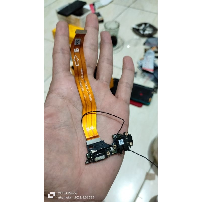 PLEXIBLE CHARGER PLUS PAPAN CHARGER OPPO A16 ORIGINAL COPOTAN