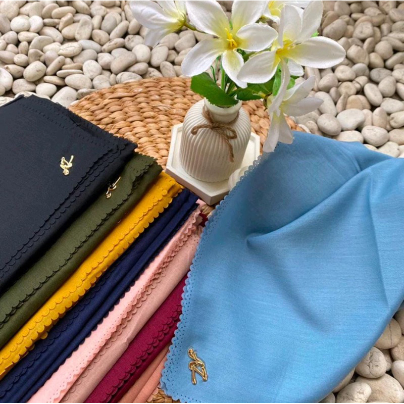 HIJAB SEGIEMPAT OSKARA PREMIUM PLAT LOGO AZAHRA/ HIJAB OSKARA PREMIUM ORIGINAL AZAHRA