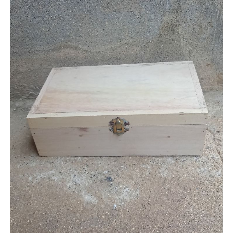 kotak kayu persegi panjang / kotak tempat perhiasan / box kayu persegi