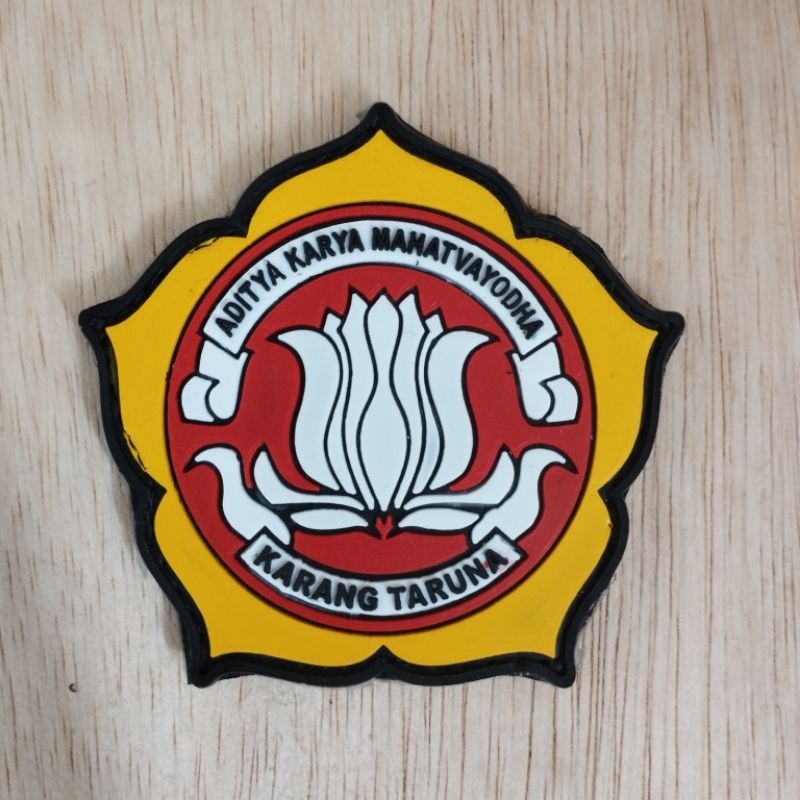 patch rubber logo karang taruna . tempelan emblem karet velcro