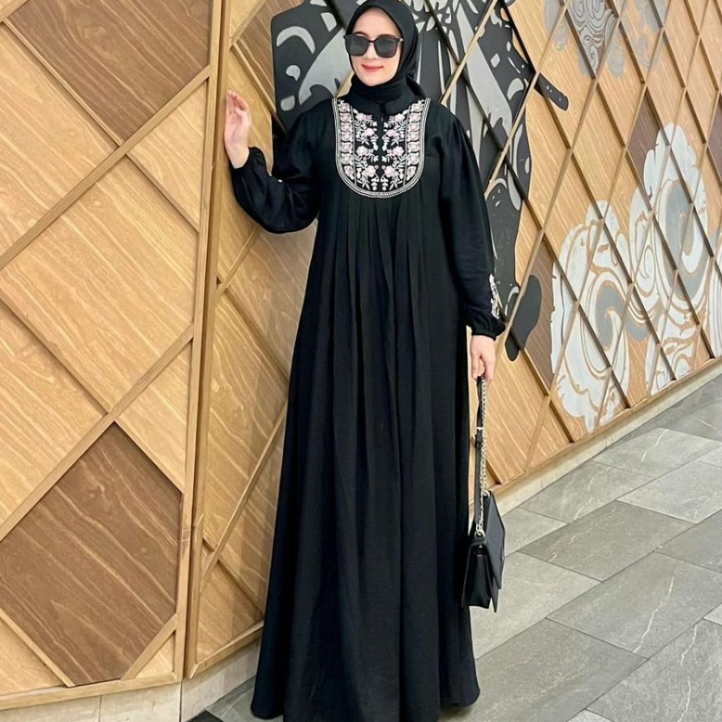 Yalla Dress Baju Gamis Bordir Wanita Dewasa Bahan Santorini Premium Size M L XL Gamis Ibu Ibu Yang Lagi Viral Busui Friendly Kekinian Gamis Hitam Elegan Mewah Gamis Pengajian Terbaru 2023 Lebaran Fashion Muslim Wanita COD