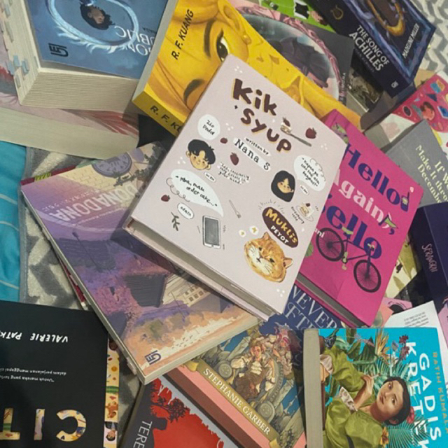PRELOVED BUKU AU