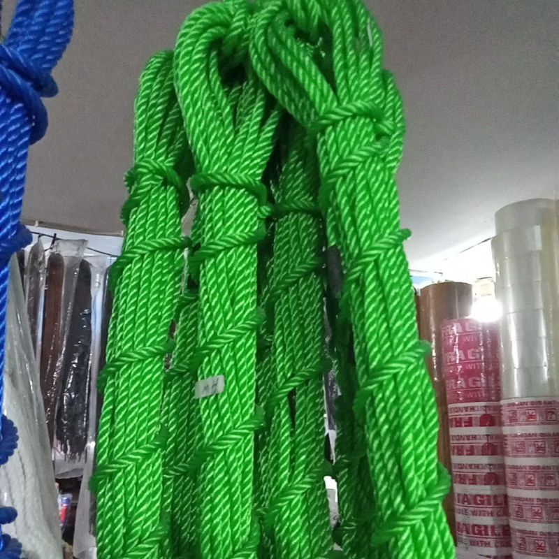 

TALI TAMBANG WARNA / TALI JEMURAN