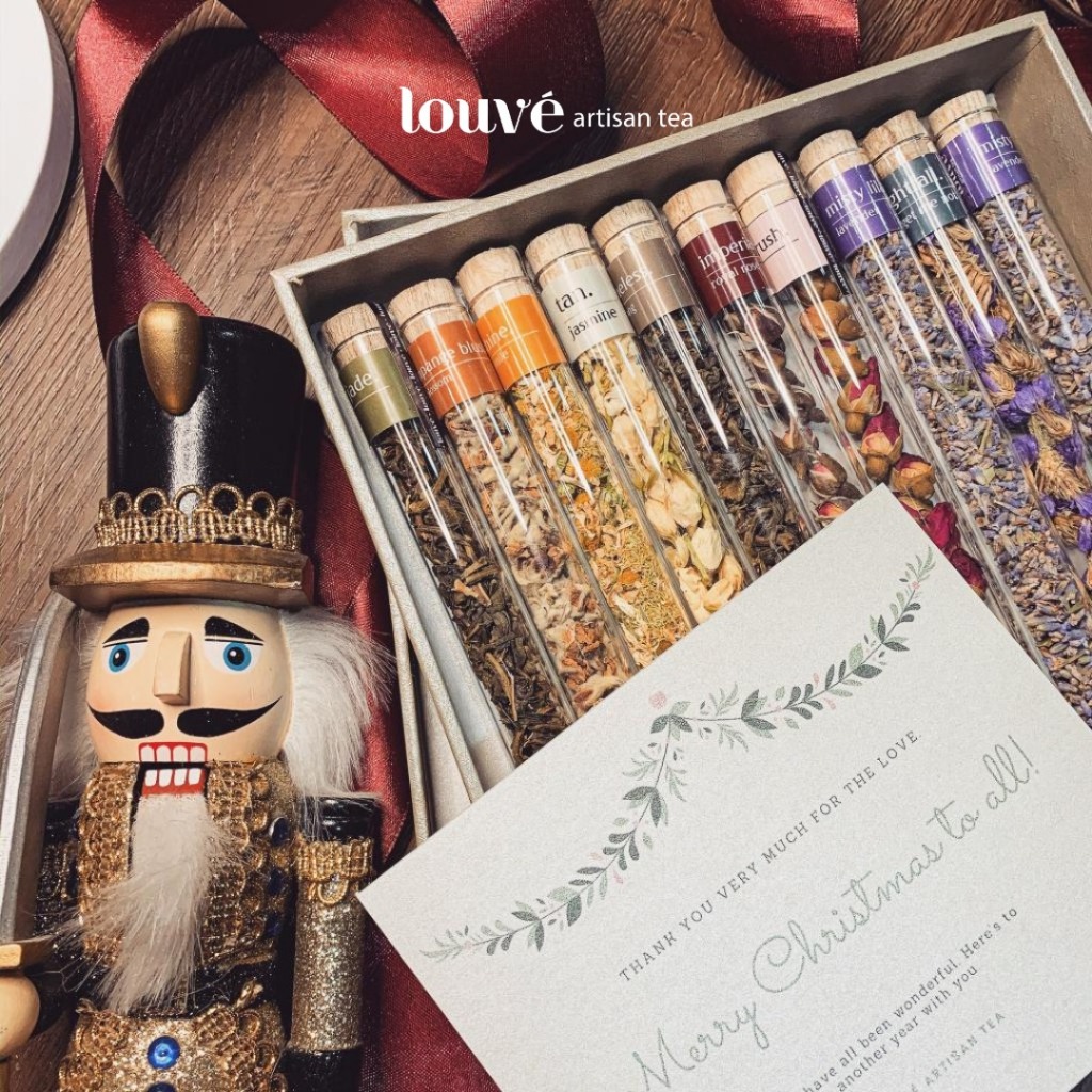 

Signature Tube - HAMPERS KADO ULTAH HADIAH KADO GIFT Flower in Tube / Kado Hadiah Gifts Hampers Chamomile Lavender Green Tea Oolong Pea