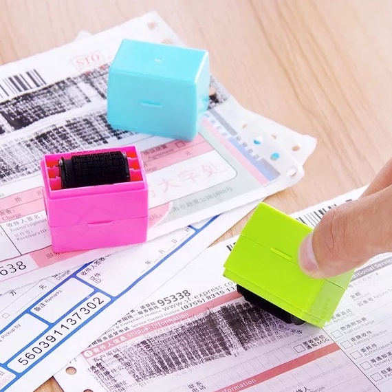 

Ready Stamp roller alat penghapus alamat resi roller stempel pelindung data identitas roller penghapus identitas SH N10 Diskon