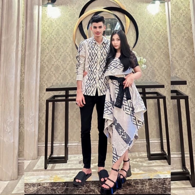 set couple tenun - Baju tenun couple - couple tenun - couple etnik - couple prewedding - couple - ba