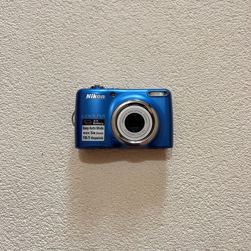 Digicam Nikon Coolpix L32 in Blue [NEW OLD STOCK]
