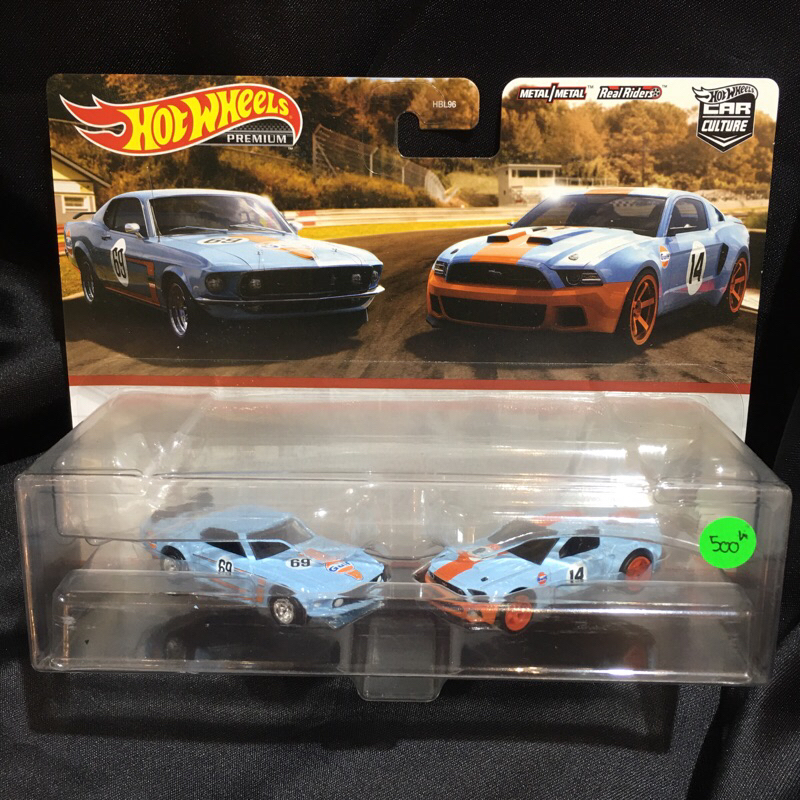 Hotwheels 1969 Ford Mustang Boss 302 & 2014 Custom Mustang