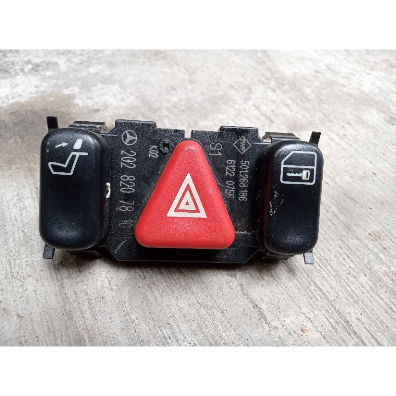 switch headrest doorlock Mercedes Benz w202/w210 original
