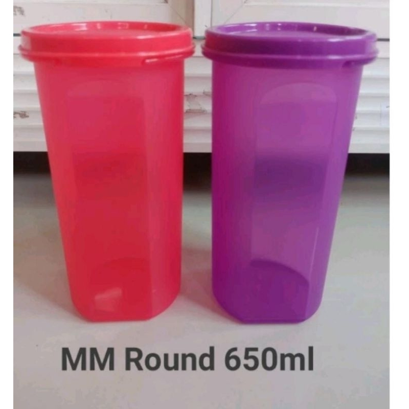 MM round tupperware