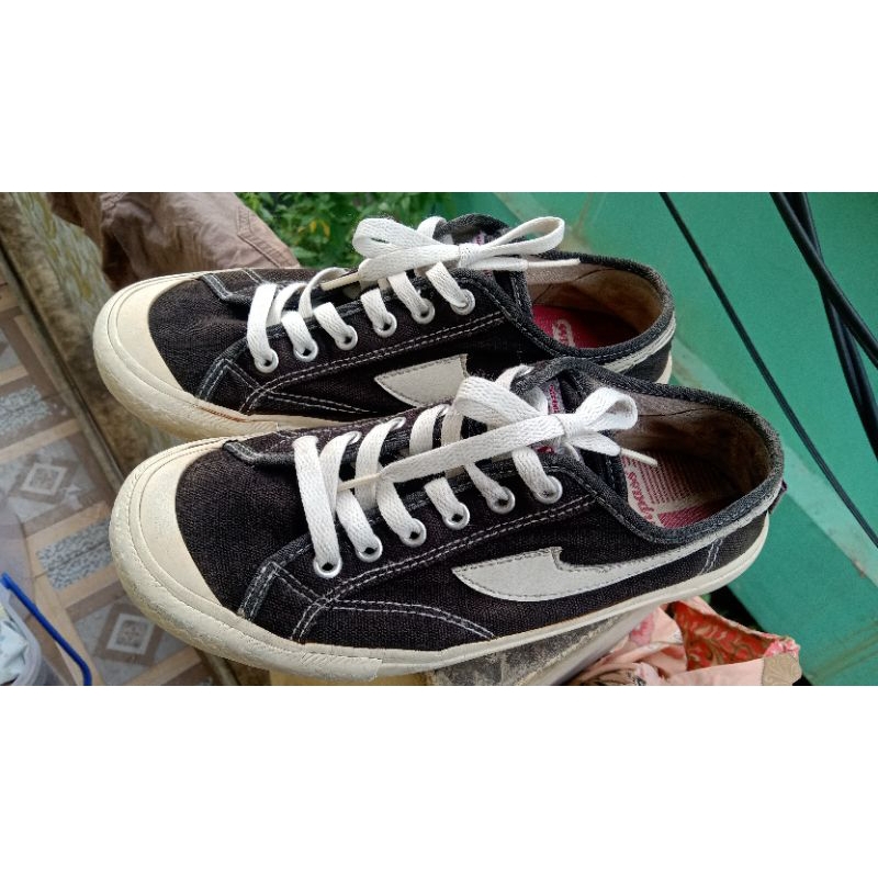 COMPASS GAZELLE SECOND