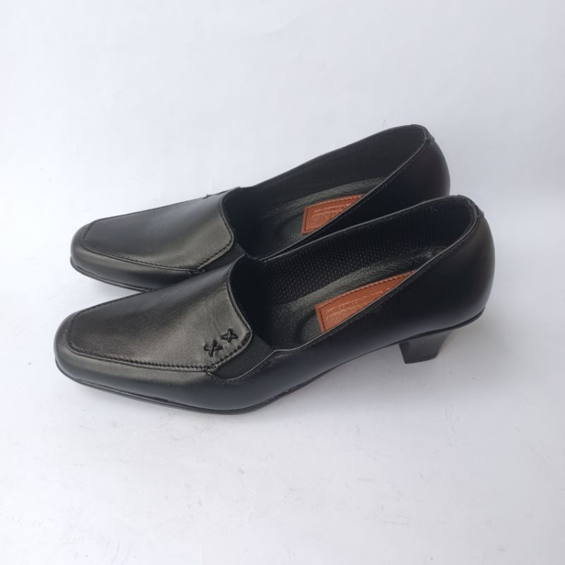 Sepatu Kulit Pantofel Cewek By Cardola/Heels Cewek Kulit/Heels Hak 5 CM/Heels Kulit Asli/Heels Wanit