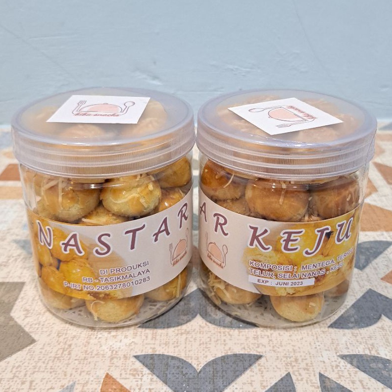 

Terlaris Promo PAKET 2 TOPLES KUE NASTAR !!