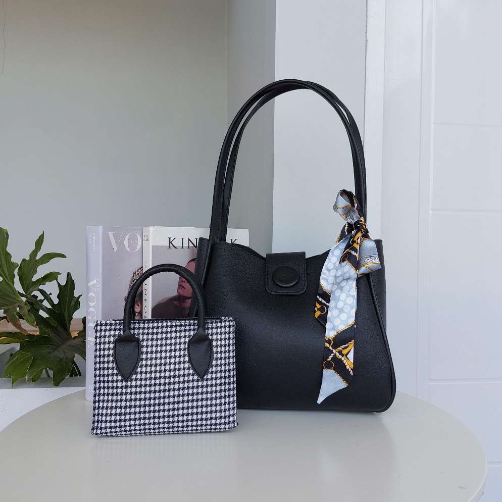 Miliki Paket Hemat 50 ribu dapat 2 Tas Wanita Termurah Terbaru VTR