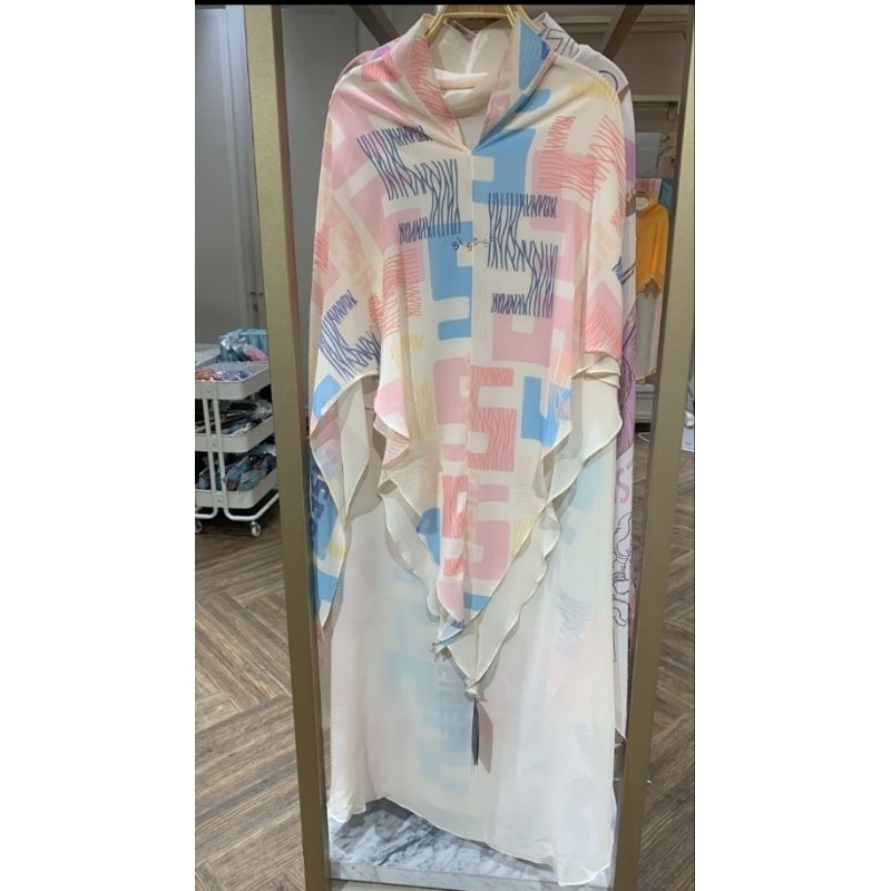 Khimar Sisesa Berkha