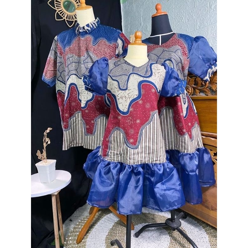 SERAGAM BATIK KELUARGA / SHIN HA RI BATIK COUPLE FAMILY SET / BATIK IMLEK / BATIK NATAL