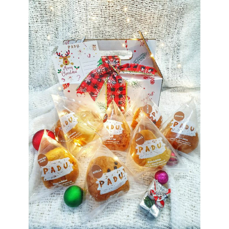 

Holiday Hampers Bluder by PADU