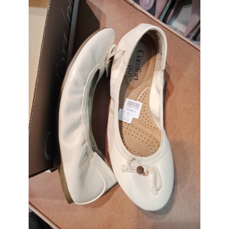 Payless comfort plus Claire flat shoes (size 39 40)