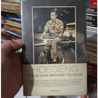 hoegeng polisi dan menteri teladan
