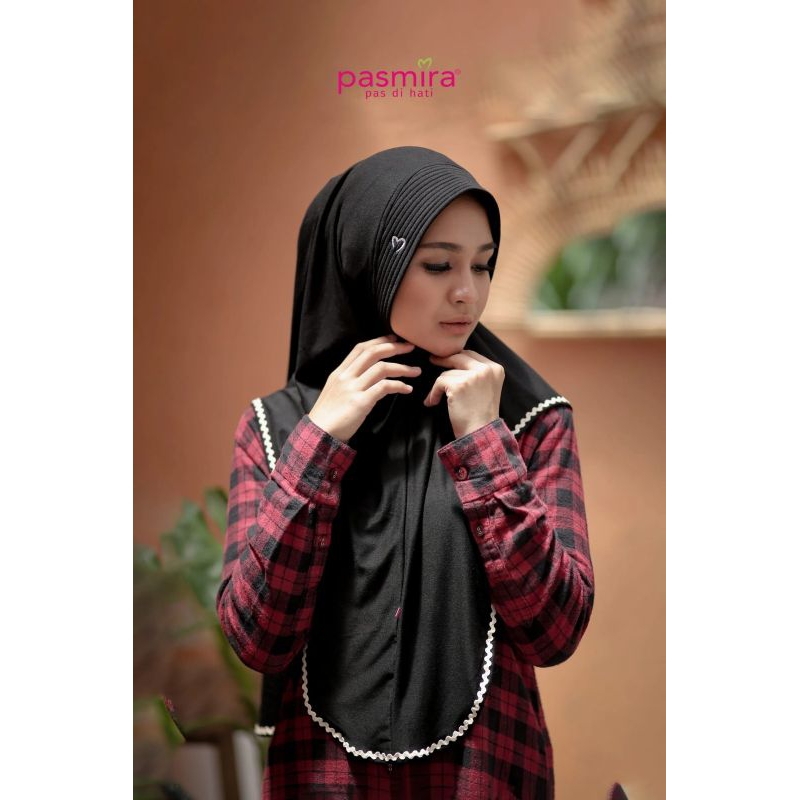 Kerudung dewasa Nafhah M Pasmira Ori