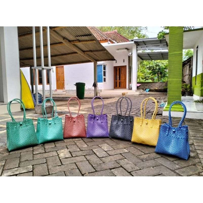 tas jali size M/tas anyaman jali /tas anyaman plastik/tas jali premium/tas jali anyaman/TAS JALI