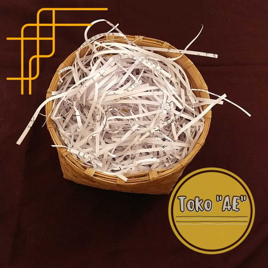

Kertas serut cacah bekas pakai / DIY shredded paper - 100 gr