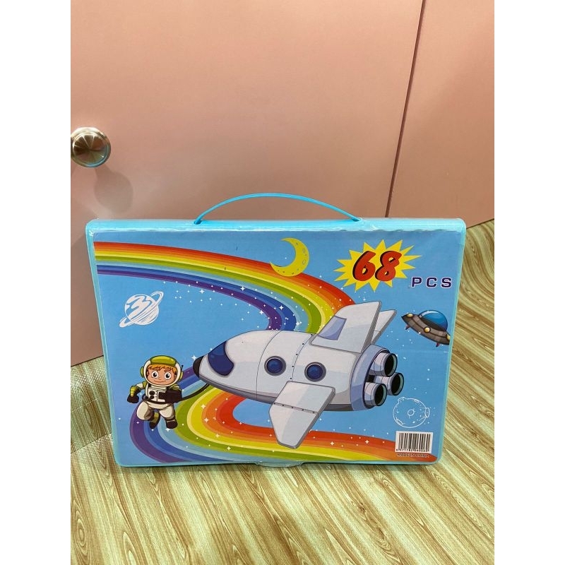 

Set crayon 68pcs Biru