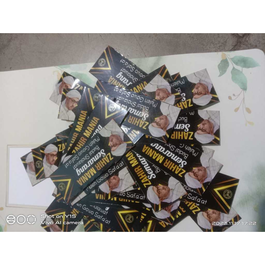 

stiker zahir mania ,habib bidin mania mix isi 50 pcs