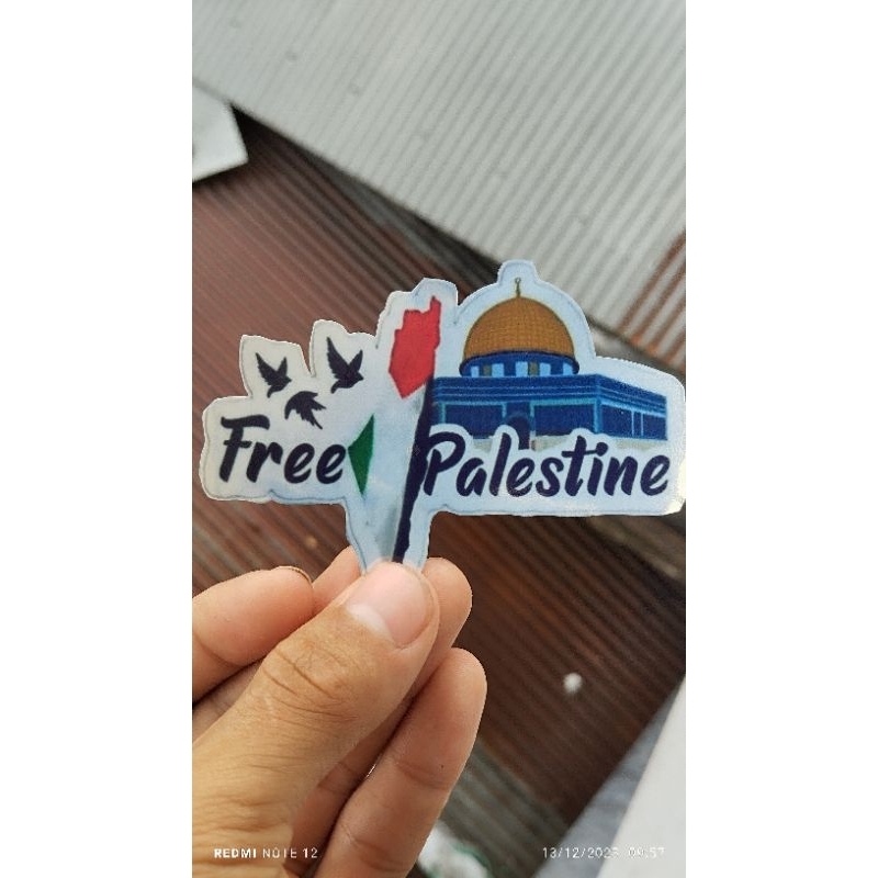 

Stiker Palestina Bahan Hologram