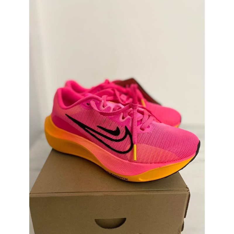 nike zoomfly 5 pink