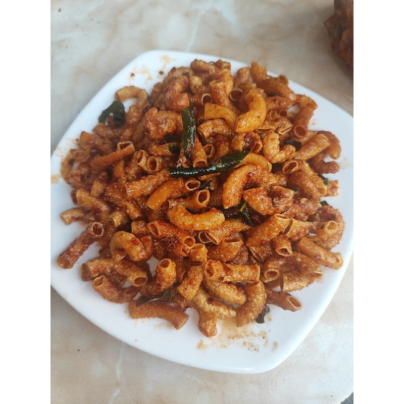 

Makaroni cikruh pedas daun jeruk
